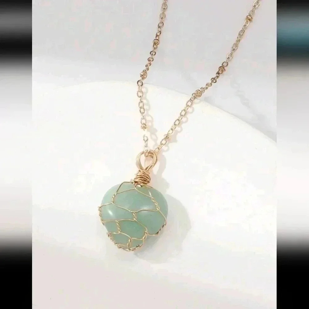 Necklace stone gold plated faux healing crystals green sea ocean chain jewelry